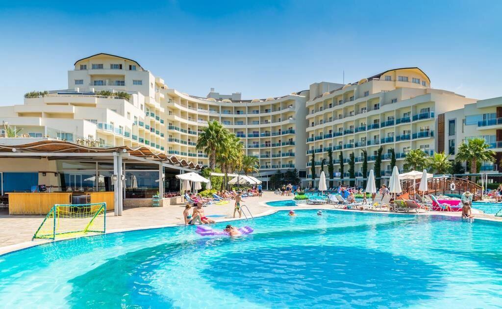 Otium Sealight Beach Resort