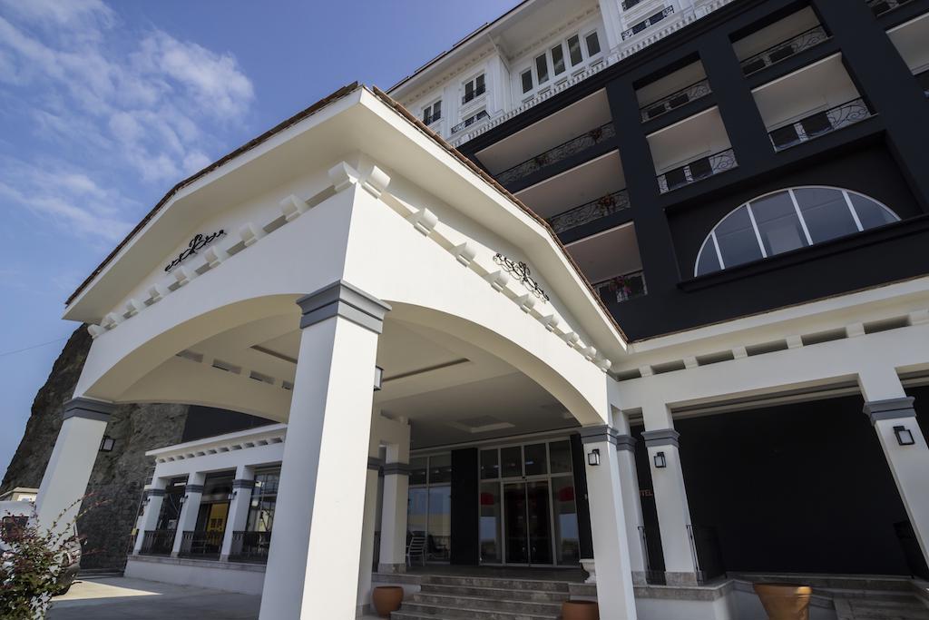Mell Hotel