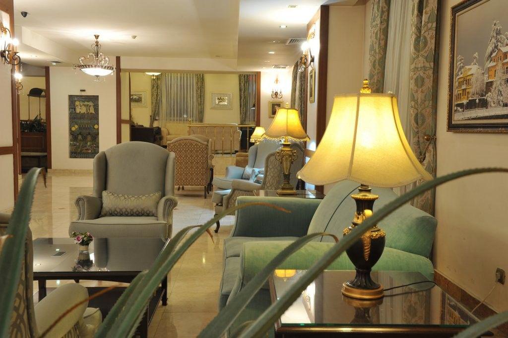 Usta Park Hotel