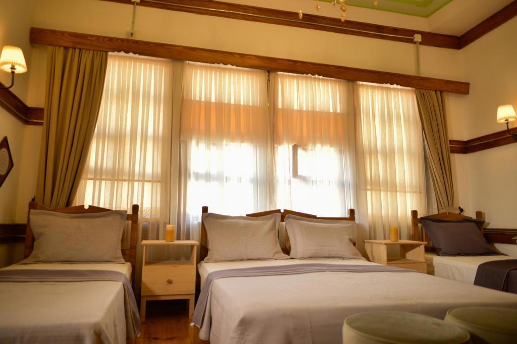 Çifte Konak