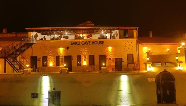 Saklı Cave House