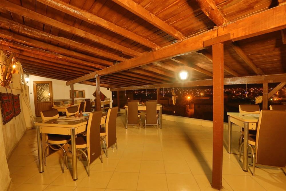 Saklı Cave House