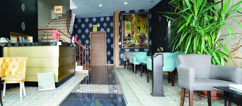 Helenapolis Hotel