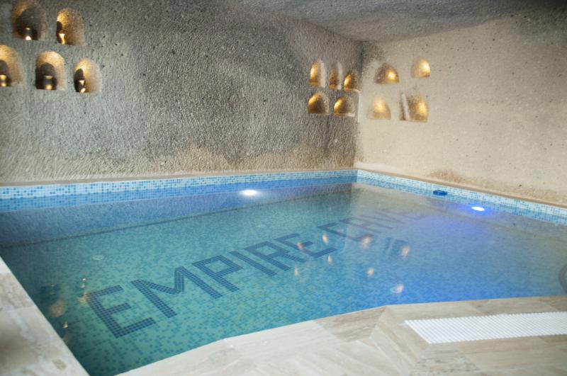 Empire Cave Hotel