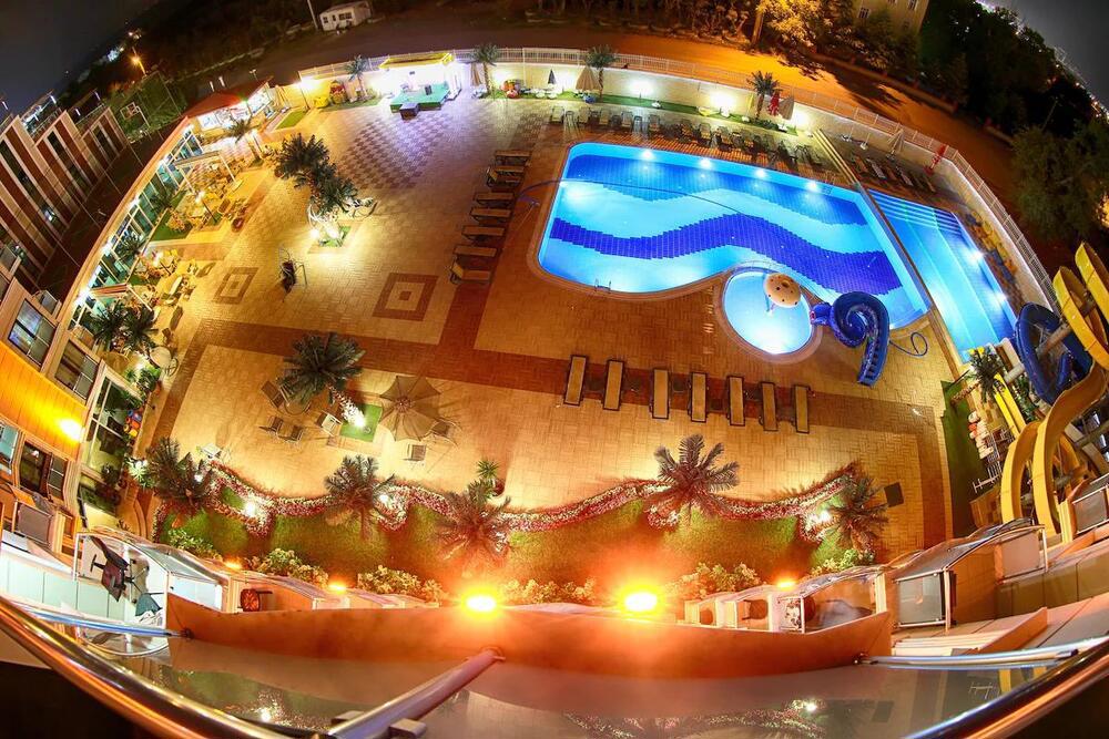 Elegance Resort Hotel Spa & Wellness - Aqua