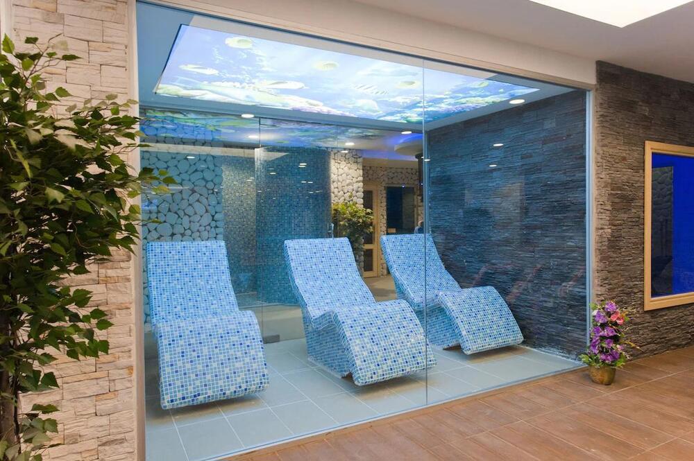 Elegance Resort Hotel Spa & Wellness - Aqua