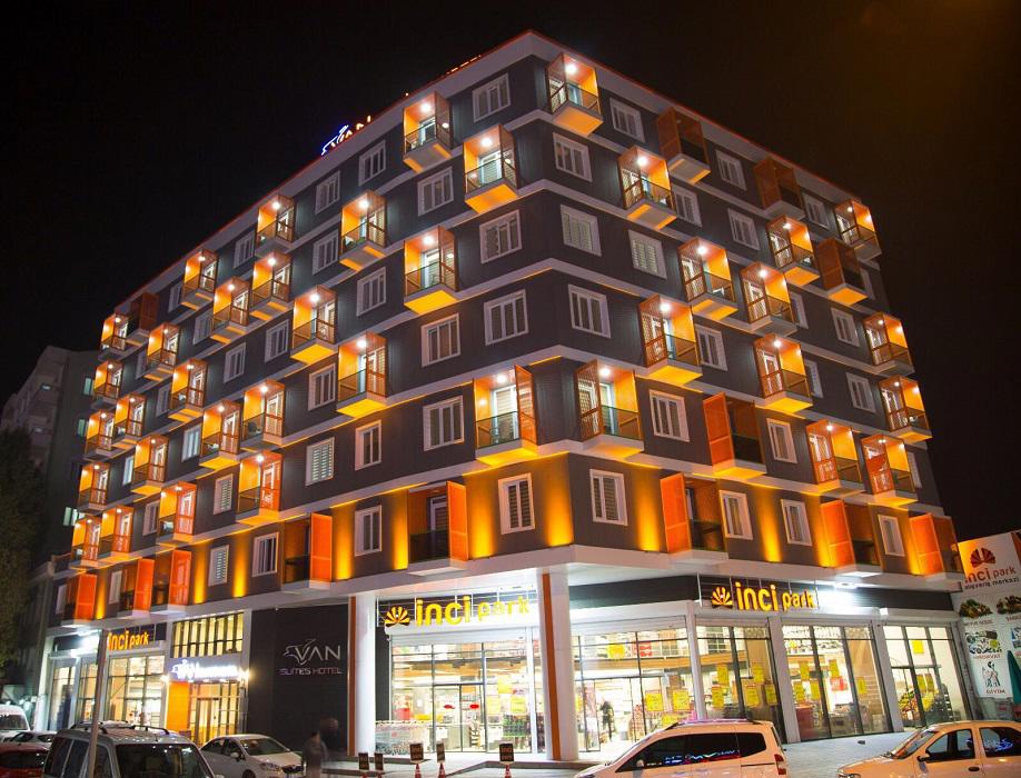 Van Suites Hotel
