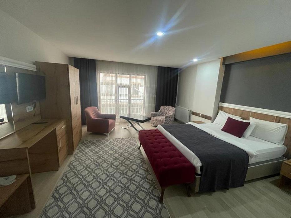 Comfort Suites Hotel