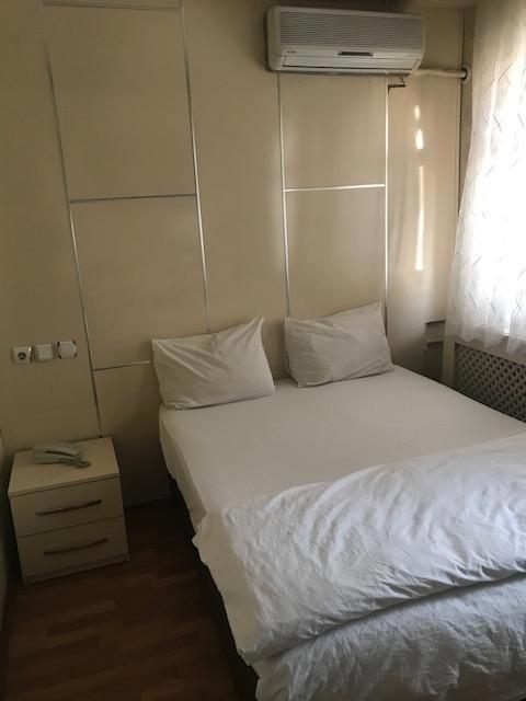 Hotel Azer