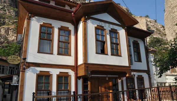 Ezgi Konakları