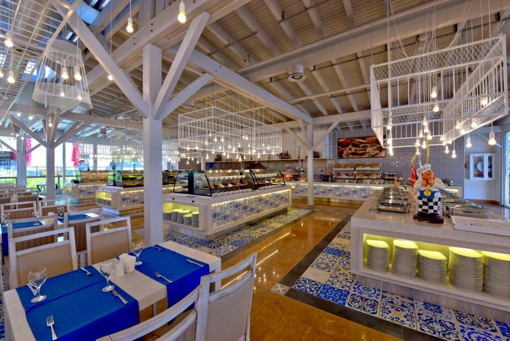 Ramada Plaza By Wyndham Antalya