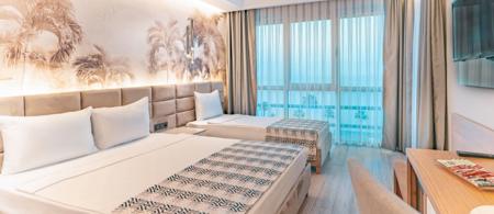 Pearly Hotel