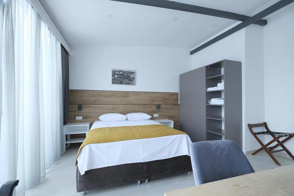 Tut Hotel