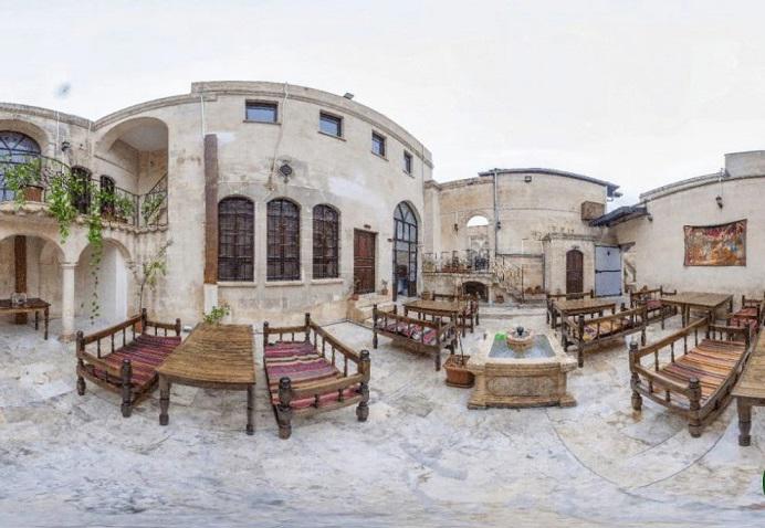 La Riva Konakları