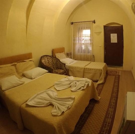 Falcon Cave Suites