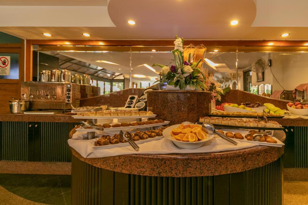 Lara Park Hotel