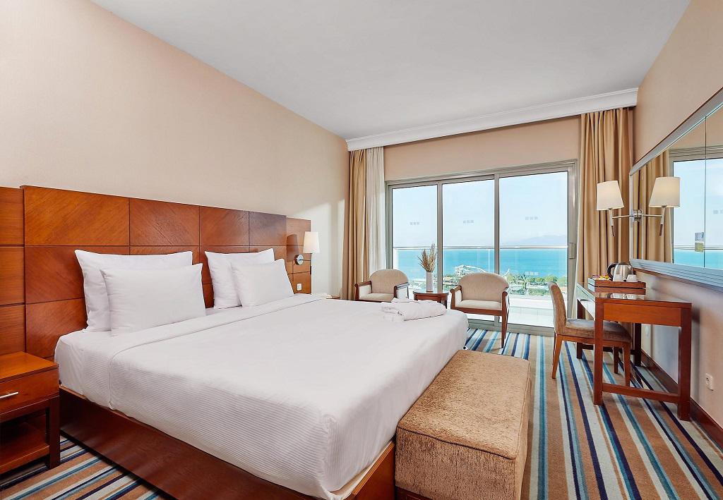 Pine Bay Holiday Resort