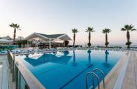 Falcon Hotel