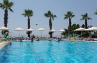 Falcon Hotel