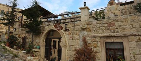 Antik Cave House