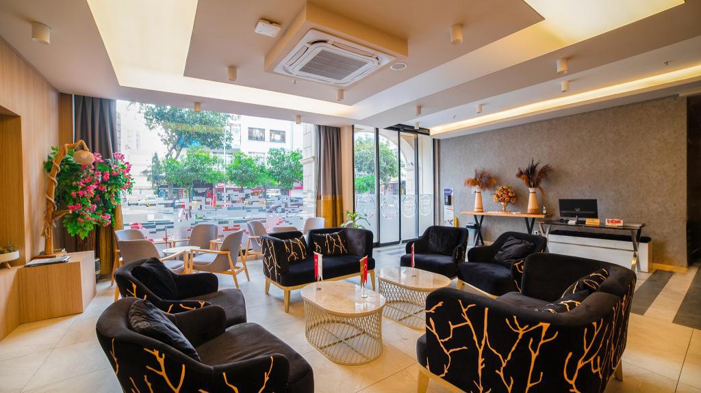 Old Town Point Hotel