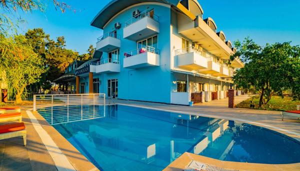 Prenses Sealine Beach Hotel