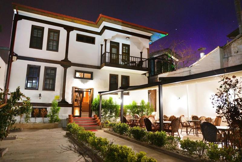Uluhan Otel