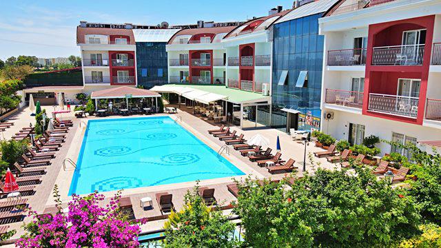 Side Legend Hotel