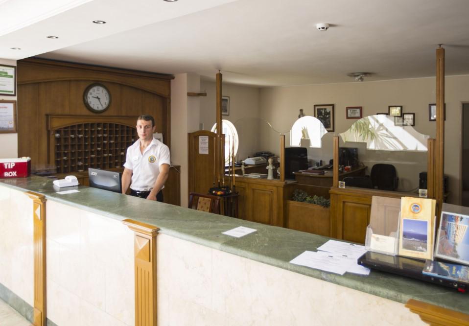 Tuntas Family Suite