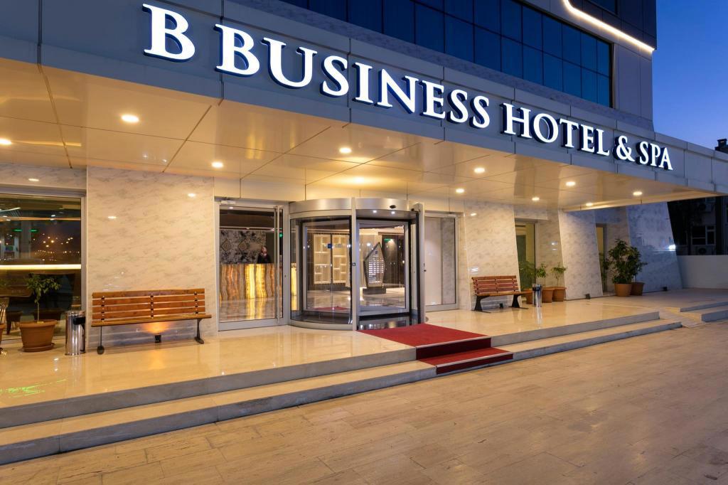B Business Hotel & Spa