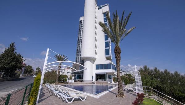 Tourist Hotel