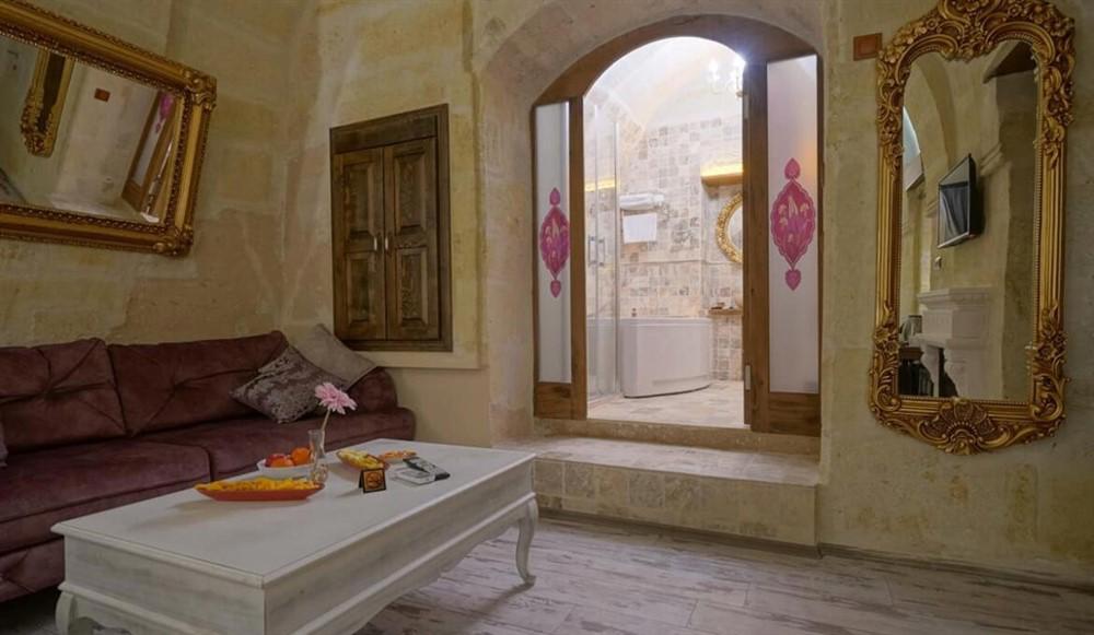Arte Cave Hotel
