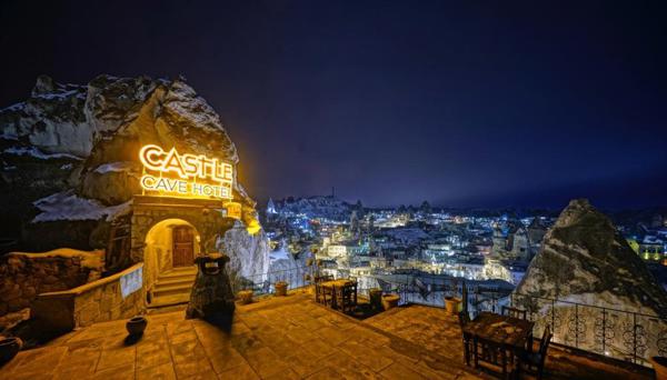 Castle Cave Hotel