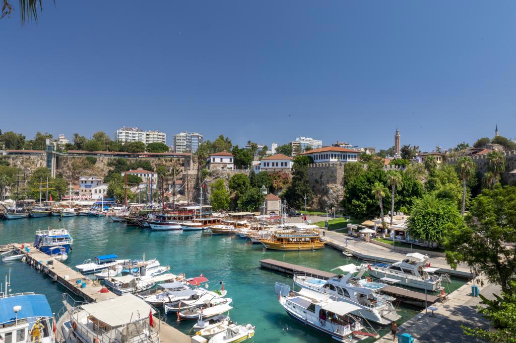 Adalya Port Hotel