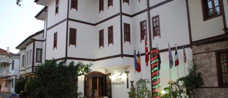 Karyatit Hotel
