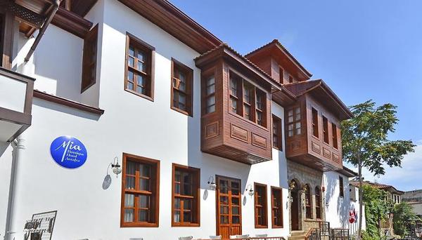 Mia Boutique Hotel