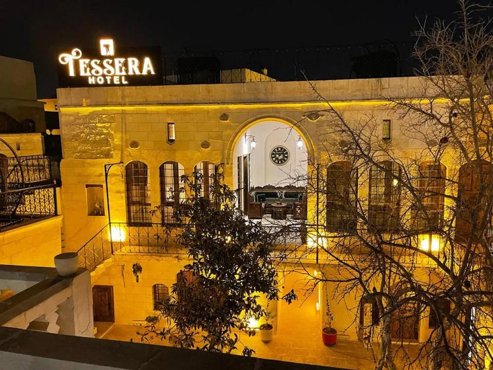 Tessera Hotel