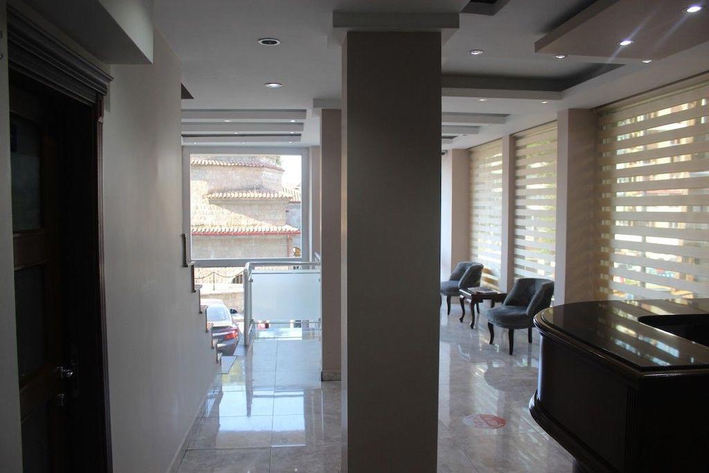 Nur Hotel