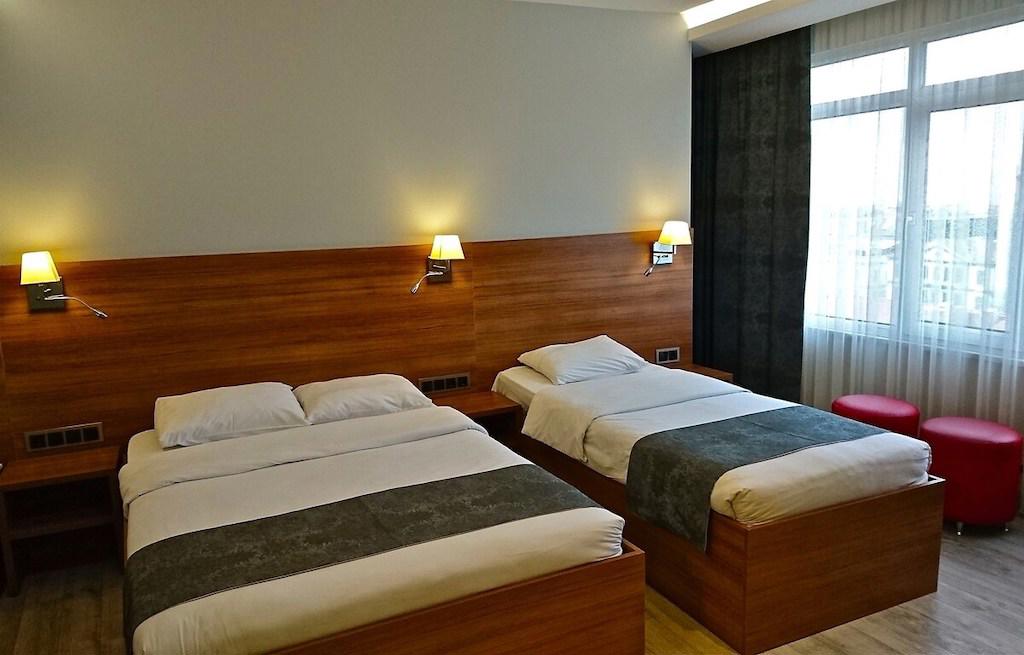 Nur Hotel