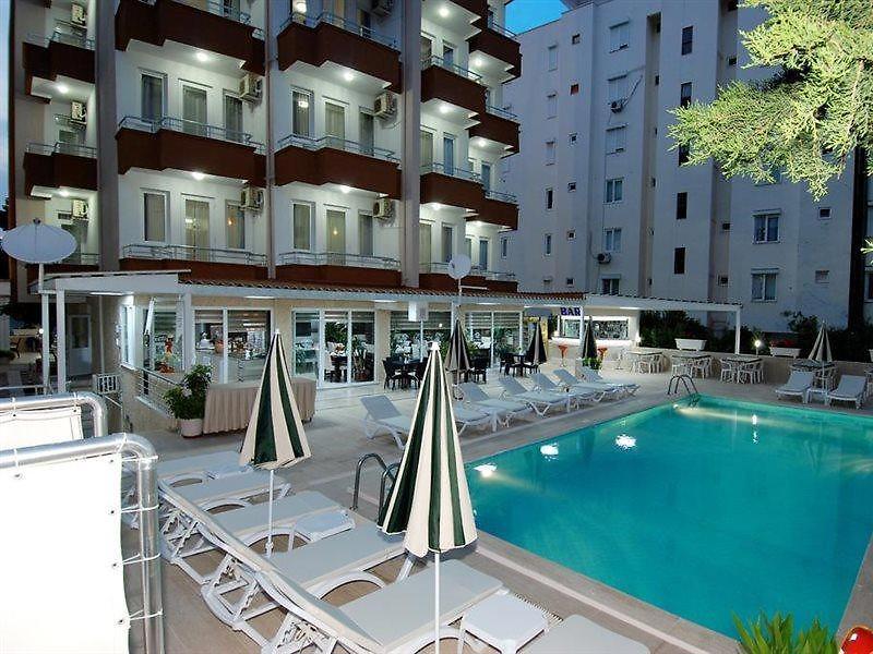 Lara Diamond Hotel