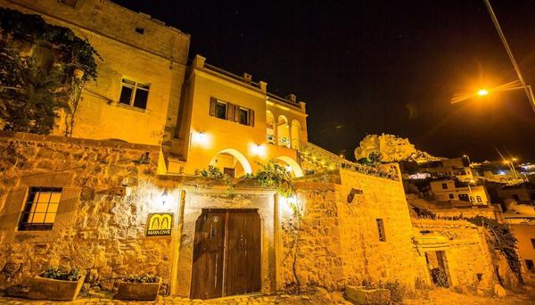 Maya Cave Hotel
