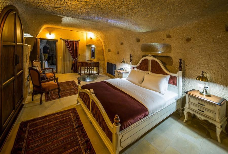 Maya Cave Hotel