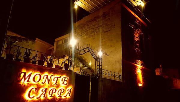 Monte Cappa Cave House