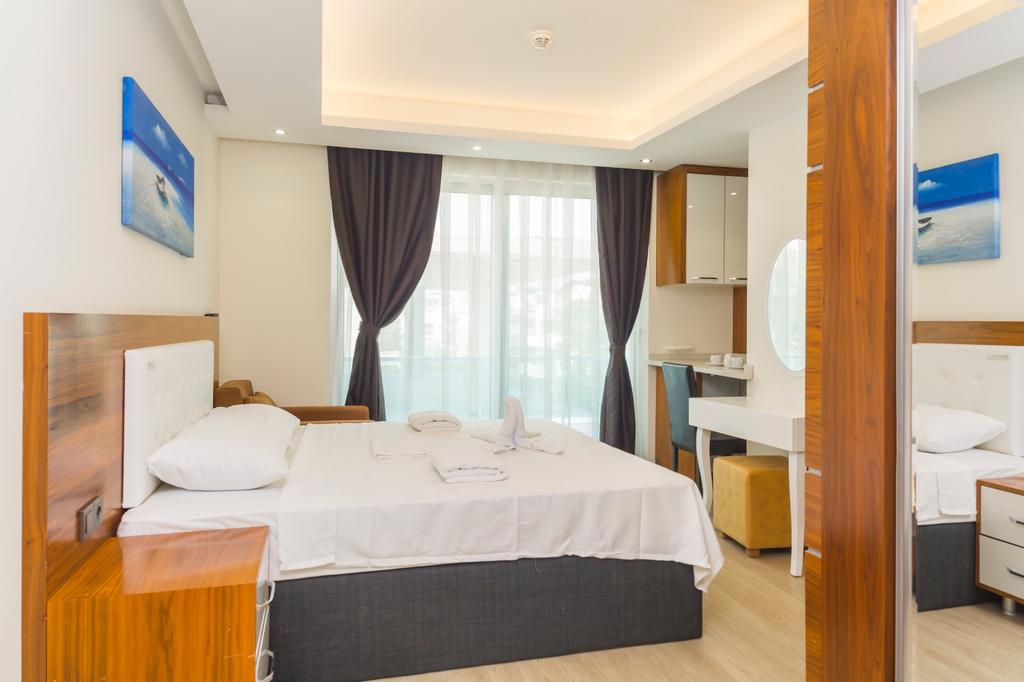 Tema Lara Hotels