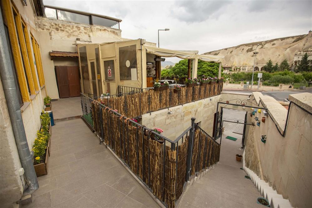 Cappa Rossa Cave Hotel