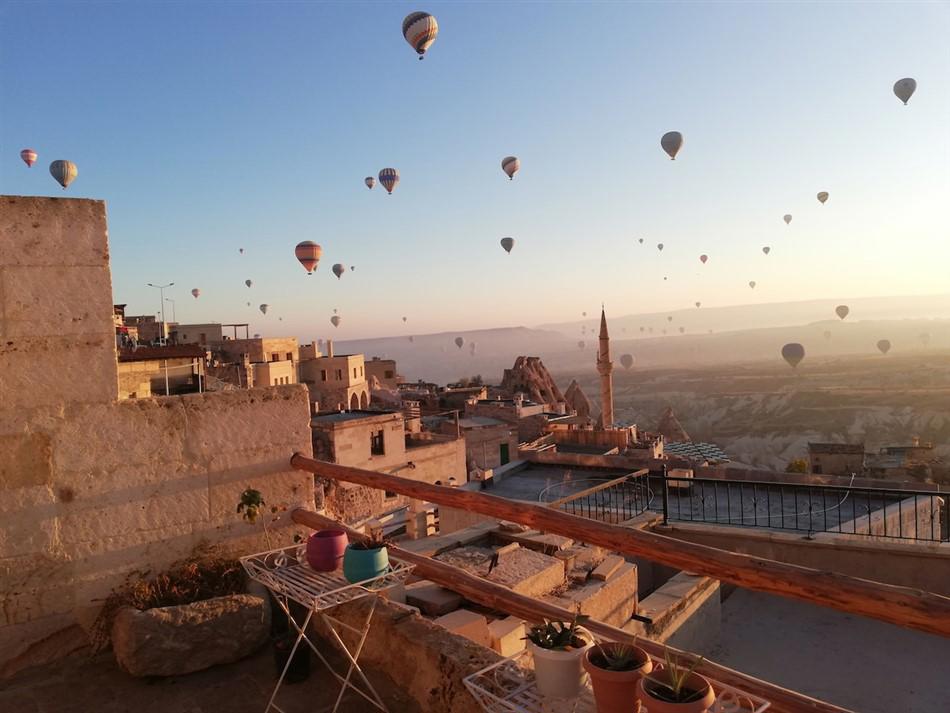 Cronos Cappadocia Cave Hotel