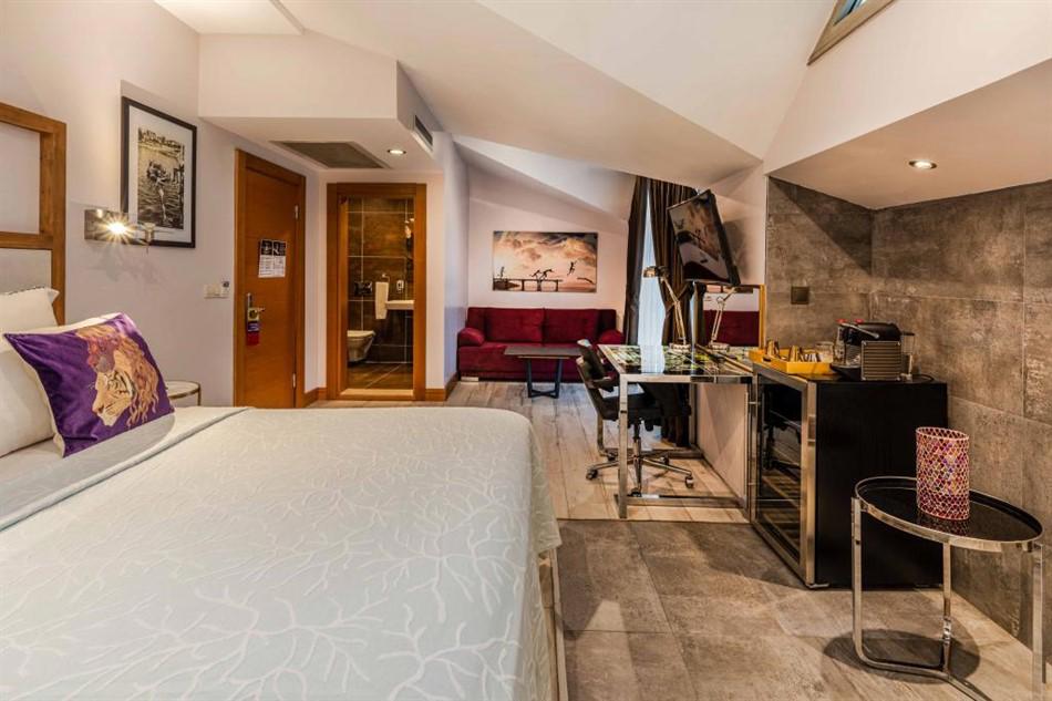 Parkhouse Boutique & Spa