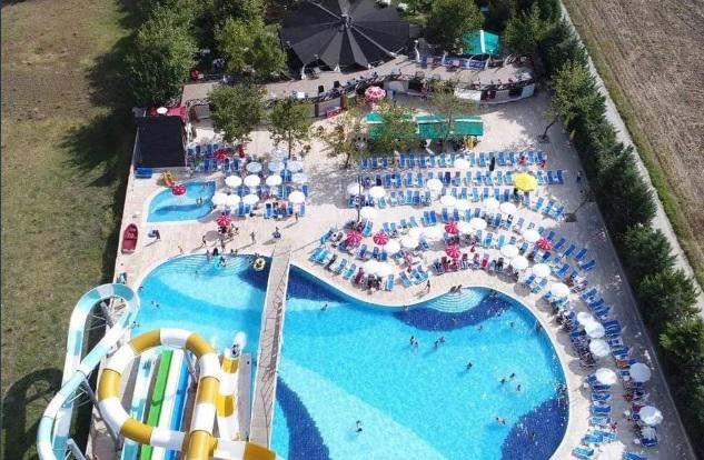 Green Aqua Park