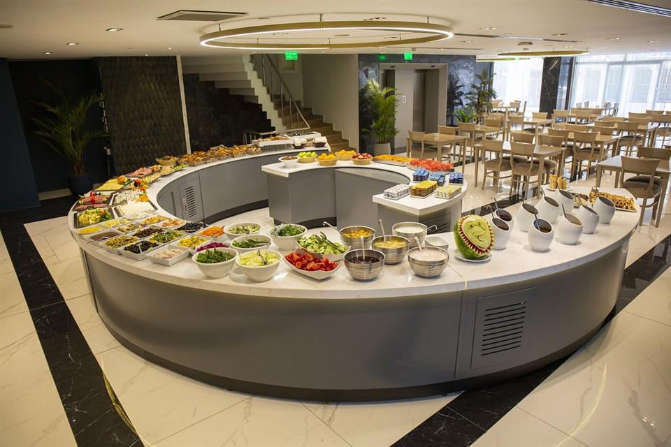 Revia Square Hotel
