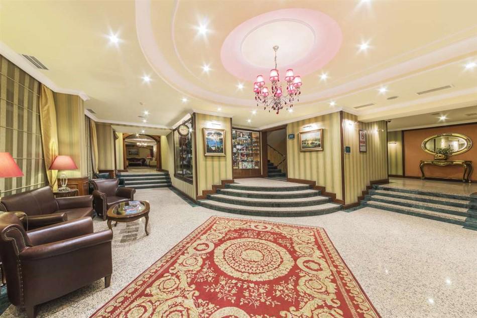 Grand Yavuz Hotel